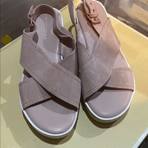 Marc Fisher Light Pink sandals